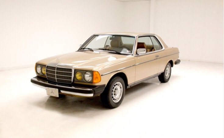 Photo for 1985 Mercedes-Benz 300CD